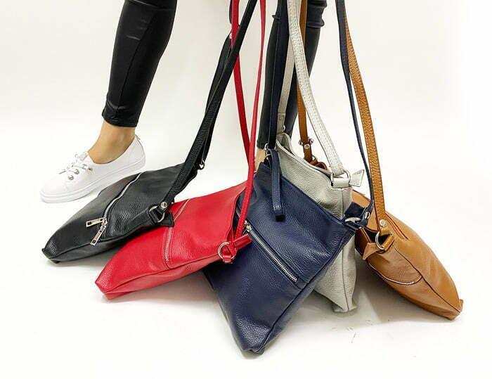 Side bag for girls: the perfect item to upgrade your look